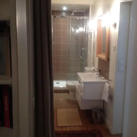 Appartamento Comfortable In The Centre Of Parigi