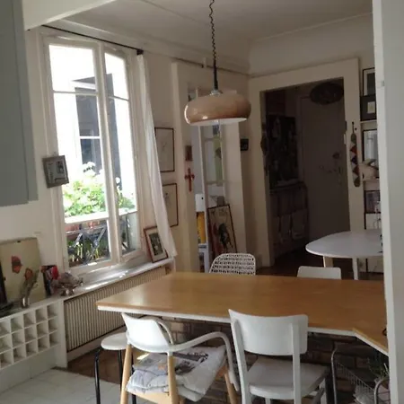 Comfortable In The Centre Of Appartamento Parigi